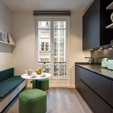 Apartment Flat *